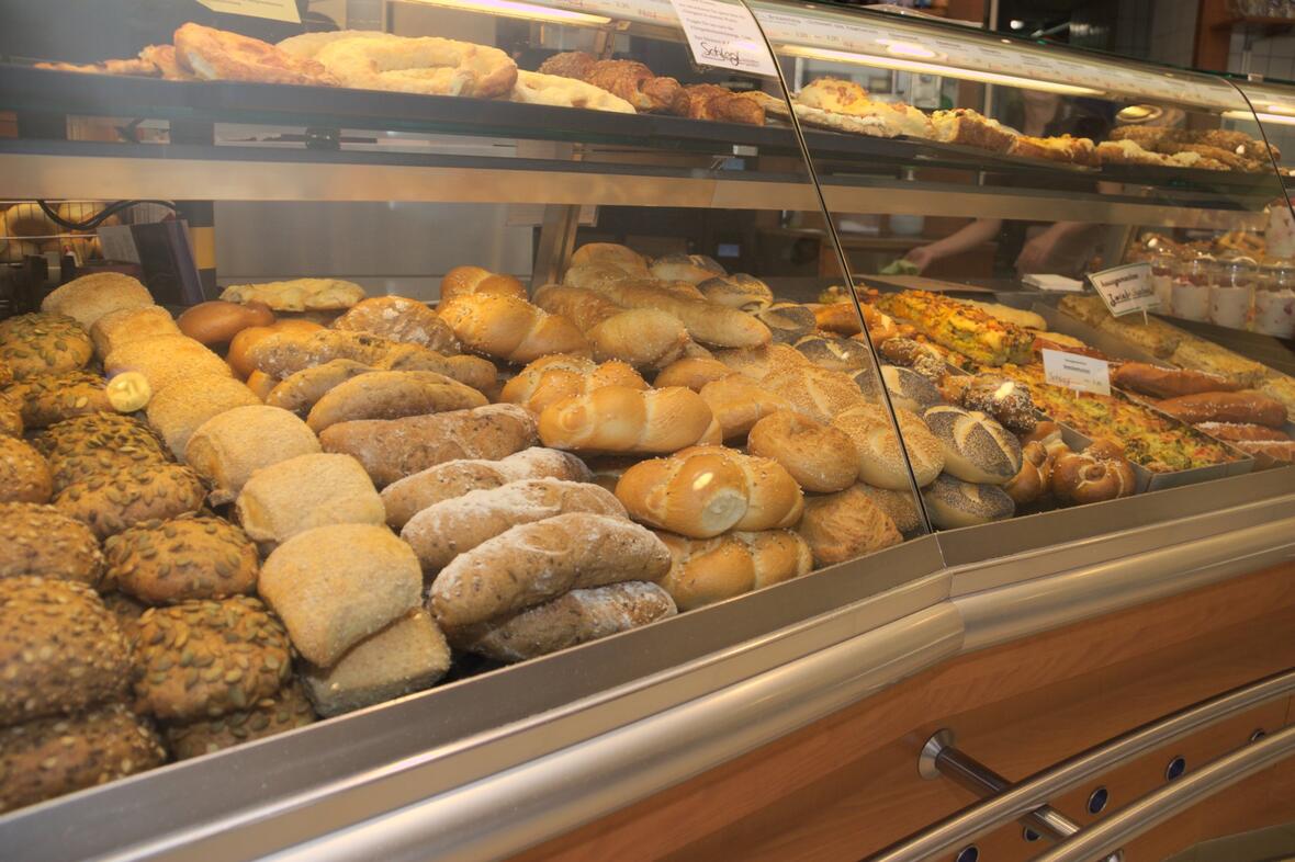 baeckerei-schlegl-neuburg-fuer-s-fruehstueck-oder-zwischendurch