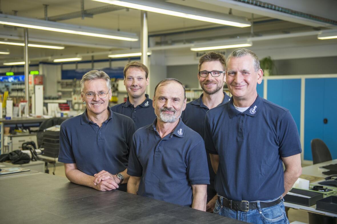 ansprechpartner-der-firma-eduard-lutz-schrauben-werkzeuge-gmbh-in-neuburg