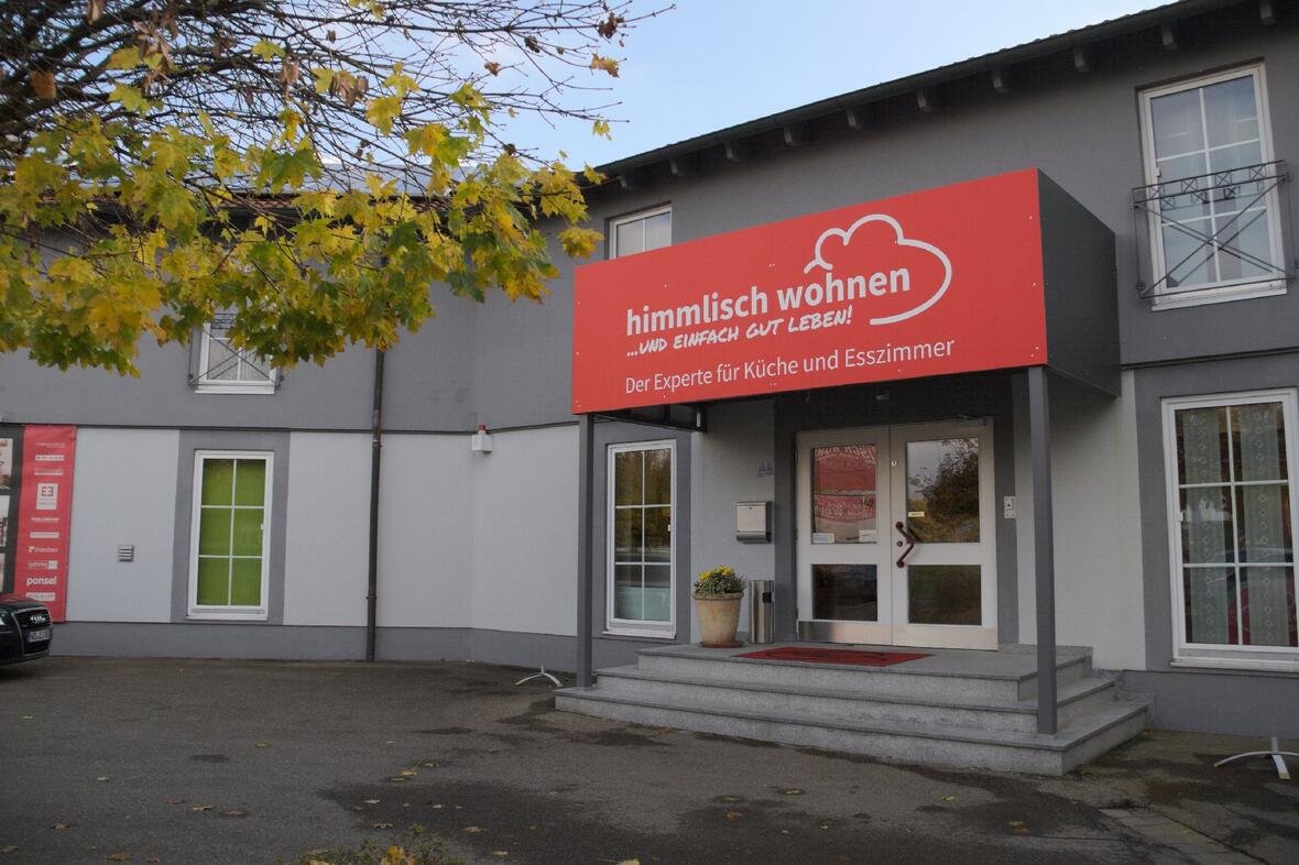 himmlisch-wohnen-kuechenwelt-einrichtungs-gmbh-neuburg-vordereingang