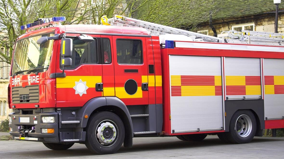 einsatzfahrzeug-feuerwehr